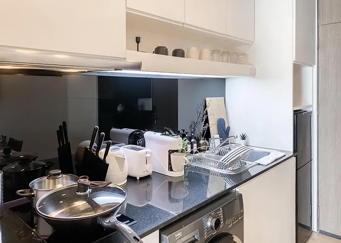 Deluxe 1br Ultra Fast Wifi Bts Thong Lor Апартаменты Бангкок